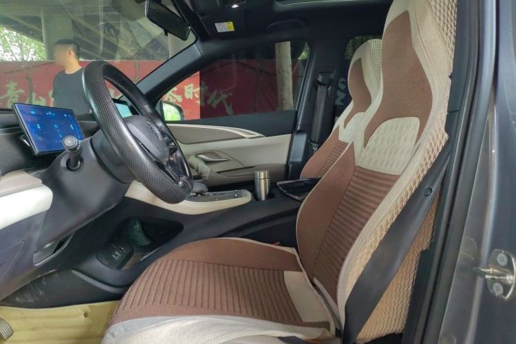 Used BYD Song Pro New Energy 2023 Champion Edition DM-i 71KM Leading Model Left Front Seat