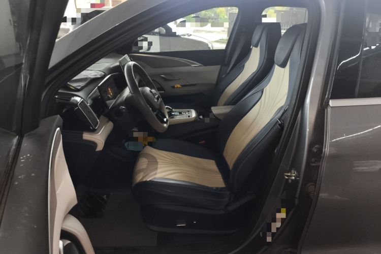 Used BYD Song Pro New Energy 2023 Champion Edition DM-i 71KM Navigation Model Left Front Seat