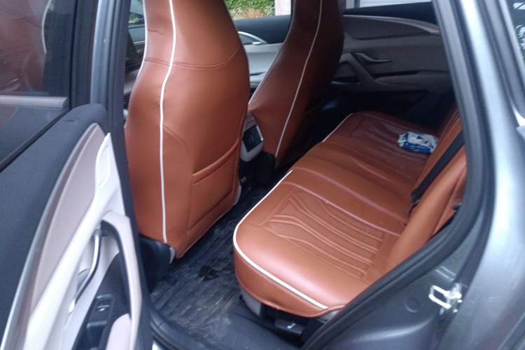 Used BYD Song Pro New Energy 2023 Champion Edition DM-i 110KM Beyond Model Left Rear Seat