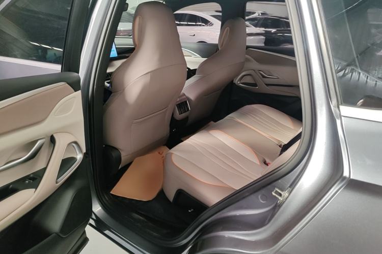 Used BYD Song Pro New Energy 2023 Champion Edition DM-i 110KM Beyond Model Left Rear Seat