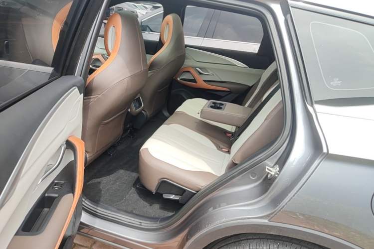 Used BYD Song Pro New Energy 2023 Champion Edition DM-i 110KM Excellence Model Left Rear Seat