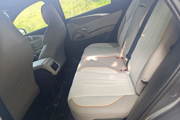 Used BYD Song Pro New Energy 2023 Champion Edition DM-i 71KM Beyond Model Left Rear Seat