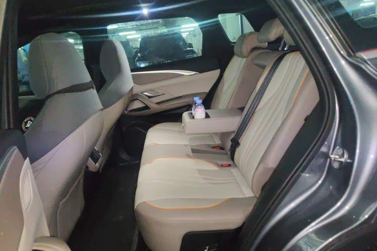 Used BYD Song Pro New Energy 2023 Champion Edition DM-i 110KM Beyond Model Left Rear Seat