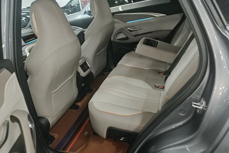 Used BYD Song Pro New Energy 2023 Champion Edition DM-i 110KM Excellence Model Left Rear Seat