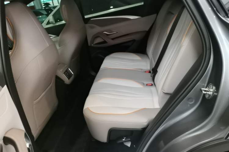 Used BYD Song Pro New Energy 2023 Champion Edition DM-i 110KM Excellence Model Left Rear Seat
