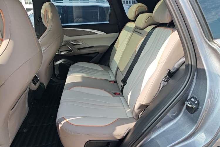 Used BYD Song Pro New Energy 2023 Champion Edition DM-i 71KM Leading Model Left Rear Seat
