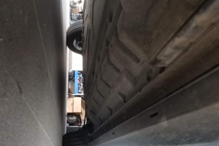 Used BYD Song Pro New Energy 2023 Champion Edition DM-i 110KM Excellence Model Left Side Sill