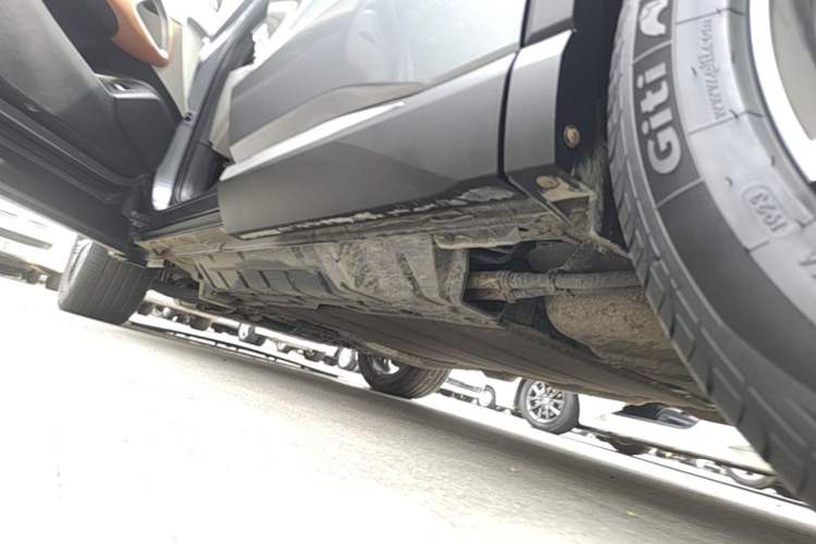 Used BYD Song Pro New Energy 2023 Champion Edition DM-i 110KM Excellence Model Left Side Sill