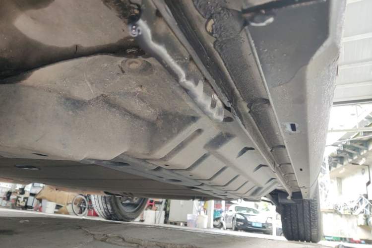 Used BYD Song Pro New Energy 2023 Champion Edition DM-i 110KM Excellence Model Left Side Sill