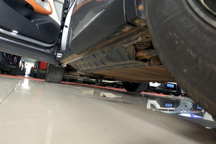 Used BYD Song Pro New Energy 2023 Champion Edition DM-i 110KM Beyond Model Left Side Sill