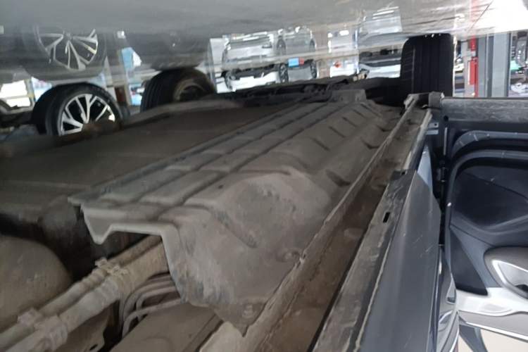 Used BYD Song Pro New Energy 2023 Champion Edition DM-i 71KM Leading Model Left Side Sill
