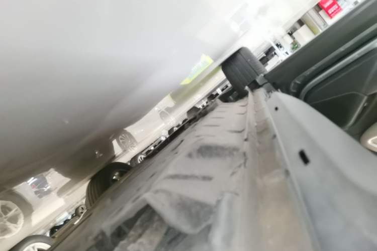 Used BYD Song Pro New Energy 2023 Champion Edition DM-i 110KM Excellence Model Left Side Sill