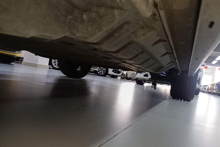 Used BYD Song Pro New Energy 2023 Champion Edition DM-i 110KM Excellence Model Left Side Sill