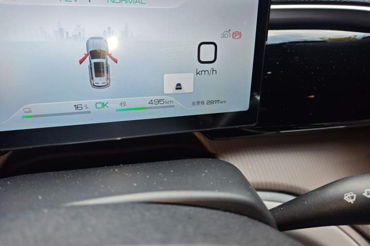 Used BYD Song Pro New Energy 2023 Champion Edition DM-i 110KM Beyond Model Odometer Close Up