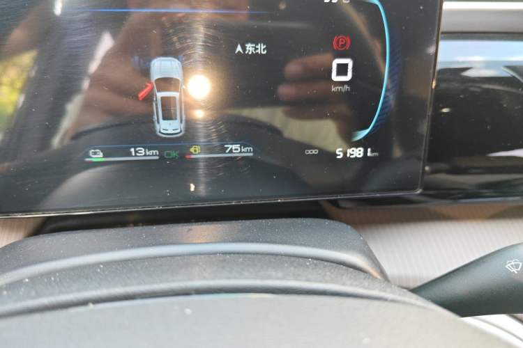 Used BYD Song Pro New Energy 2023 Champion Edition DM-i 71KM Navigation Model Odometer Close Up