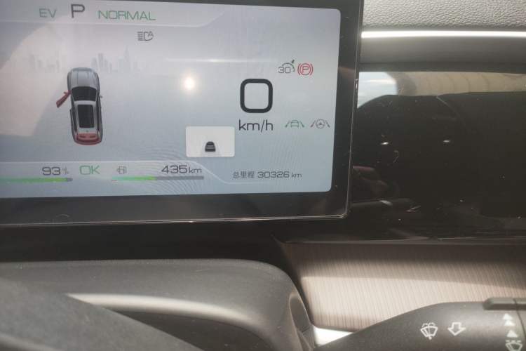 Used BYD Song Pro New Energy 2023 Champion Edition DM-i 110KM Beyond Model Odometer Close Up