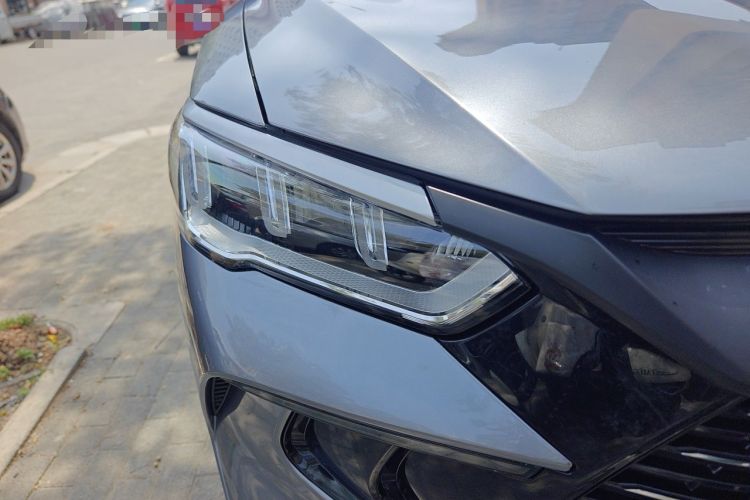 Used BYD Song Pro New Energy 2023 Champion Edition DM-i 71KM Leading Model Right Front Headlight