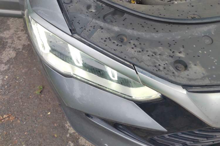 Used BYD Song Pro New Energy 2023 Champion Edition DM-i 71KM Leading Model Right Front Headlight