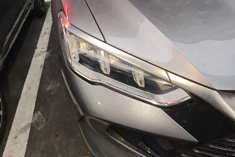 Used BYD Song Pro New Energy 2023 Champion Edition DM-i 71KM Leading Model Right Front Headlight