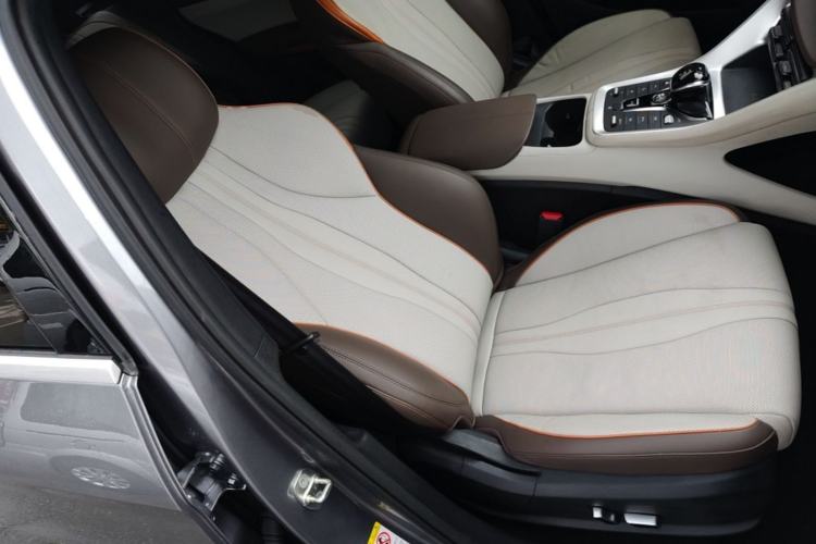 Used BYD Song Pro New Energy 2023 Champion Edition DM-i 110KM Beyond Model Right Front Seat