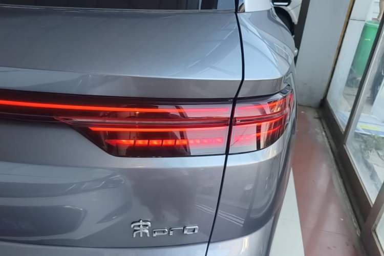 Used BYD Song Pro New Energy 2023 Champion Edition DM-i 110KM Excellence Model Right Rear Taillight