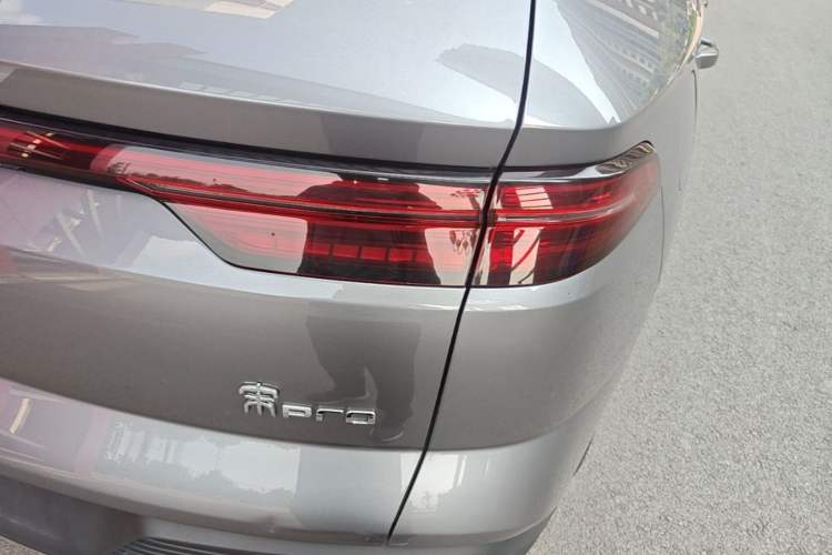 Used BYD Song Pro New Energy 2023 Champion Edition DM-i 110KM Excellence Model Right Rear Taillight