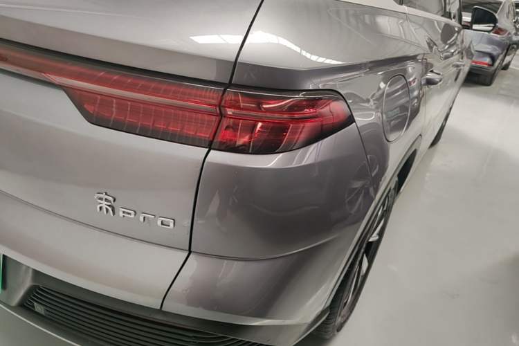 Used BYD Song Pro New Energy 2023 Champion Edition DM-i 110KM Beyond Model Right Rear Taillight
