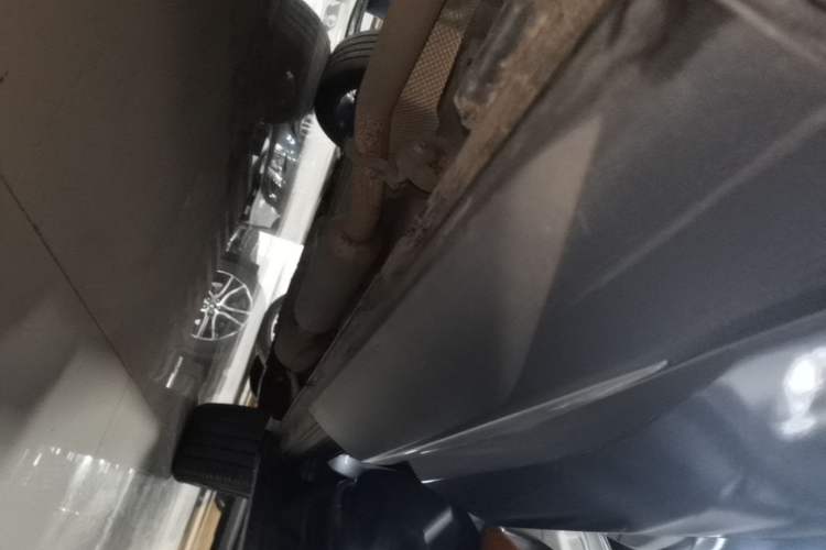 Used BYD Song Pro New Energy 2023 Champion Edition DM-i 110KM Excellence Model Right Side Sill