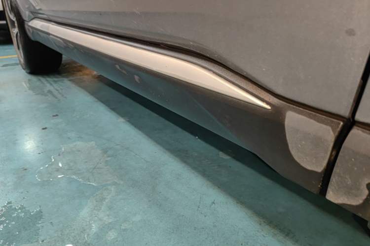 Used BYD Song Pro New Energy 2023 Champion Edition DM-i 110KM Excellence Model Right Side Sill