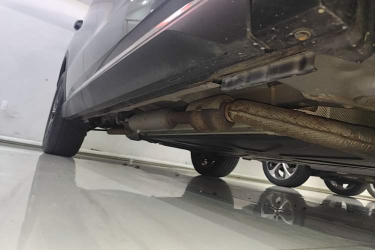 Used BYD Song Pro New Energy 2023 Champion Edition DM-i 110KM Excellence Model Right Side Sill