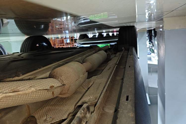 Used BYD Song Pro New Energy 2023 Champion Edition DM-i 110KM Excellence Model Right Side Sill