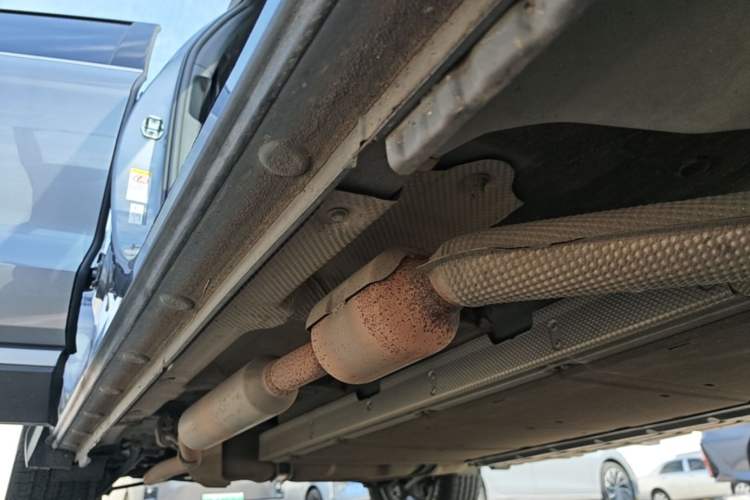 Used BYD Song Pro New Energy 2023 Champion Edition DM-i 71KM Leading Model Right Side Sill