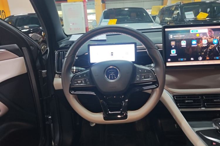Used BYD Song Pro New Energy 2023 Champion Edition DM-i 110KM Beyond Model Steering Wheel