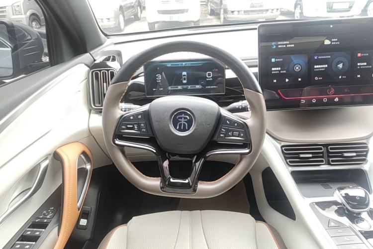 Used BYD Song Pro New Energy 2023 Champion Edition DM-i 110KM Excellence Model Steering Wheel