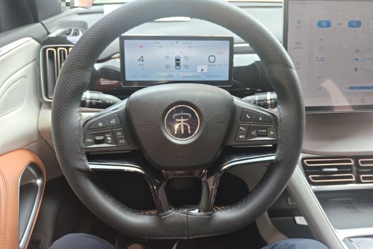 Used BYD Song Pro New Energy 2023 Champion Edition DM-i 110KM Excellence Model Steering Wheel