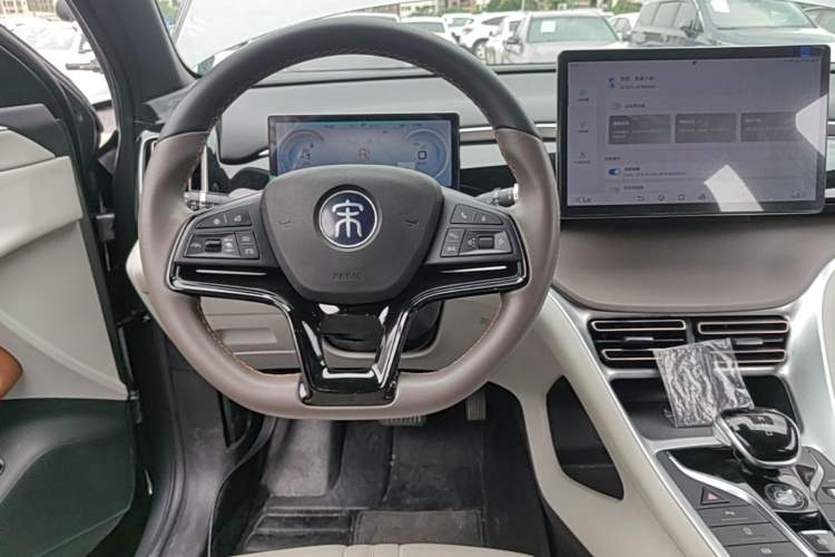 Used BYD Song Pro New Energy 2023 Champion Edition DM-i 110KM Beyond Model Steering Wheel