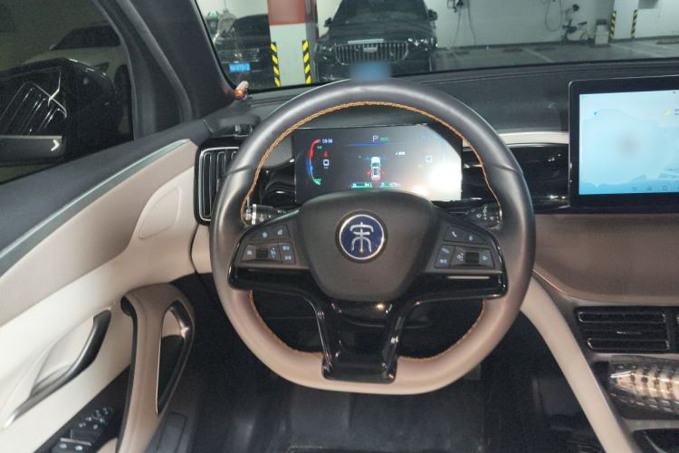 Used BYD Song Pro New Energy 2023 Champion Edition DM-i 71KM Navigation Model Steering Wheel
