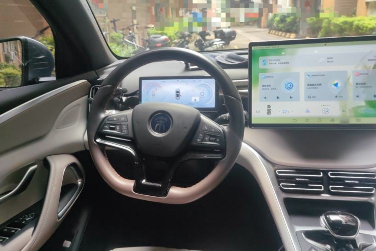Used BYD Song Pro New Energy 2023 Champion Edition DM-i 110KM Excellence Model Steering Wheel