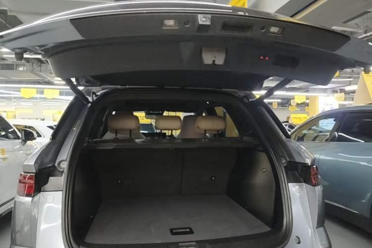 Used BYD Song Pro New Energy 2023 Champion Edition DM-i 110KM Excellence Model Trunk