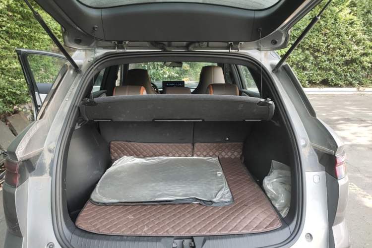 Used BYD Song Pro New Energy 2023 Champion Edition DM-i 110KM Beyond Model Trunk