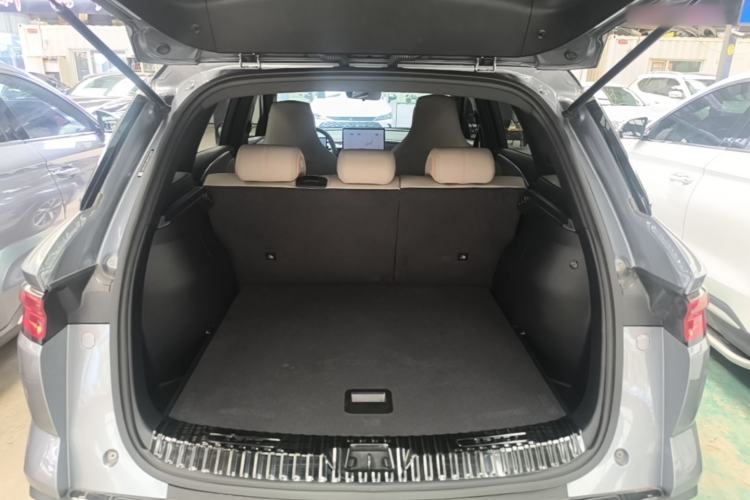 Used BYD Song Pro New Energy 2023 Champion Edition DM-i 110KM Beyond Model Trunk