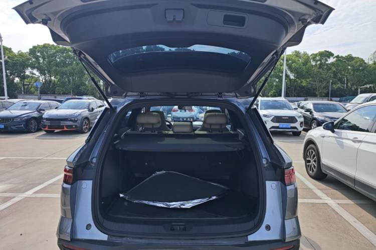 Used BYD Song Pro New Energy 2023 Champion Edition DM-i 71KM Leading Model Trunk