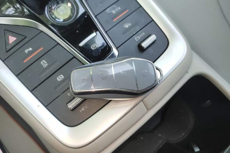 Used BYD Song Pro New Energy 2023 Champion Edition DM-i 110KM Beyond Model Vehicle Key