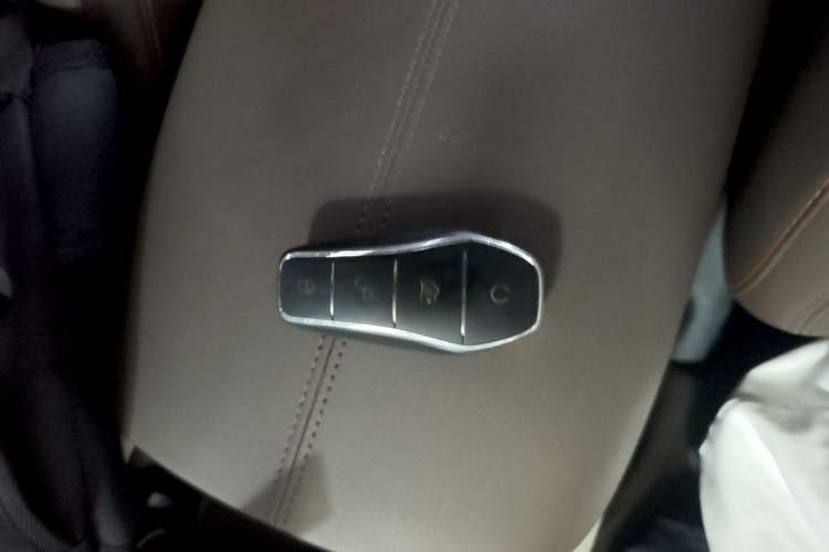 Used BYD Song Pro New Energy 2023 Champion Edition DM-i 110KM Beyond Model Vehicle Key