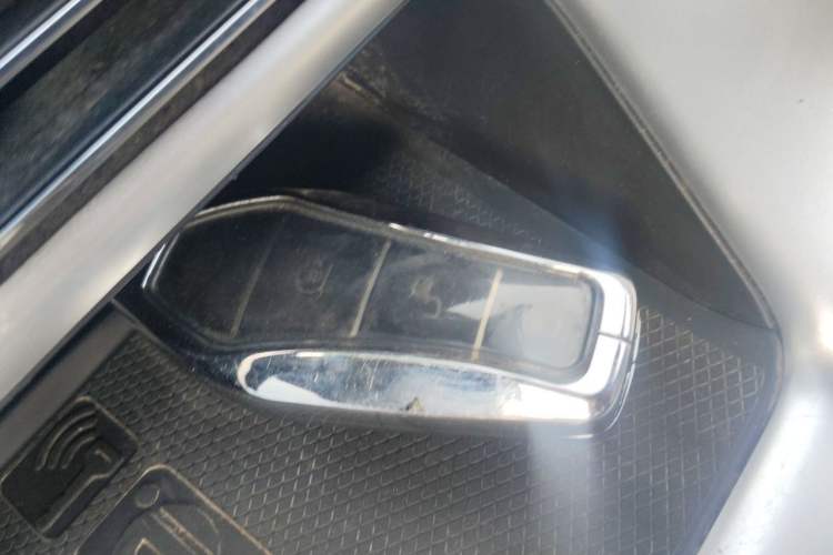 Used BYD Song Pro New Energy 2023 Champion Edition DM-i 110KM Excellence Model Vehicle Key