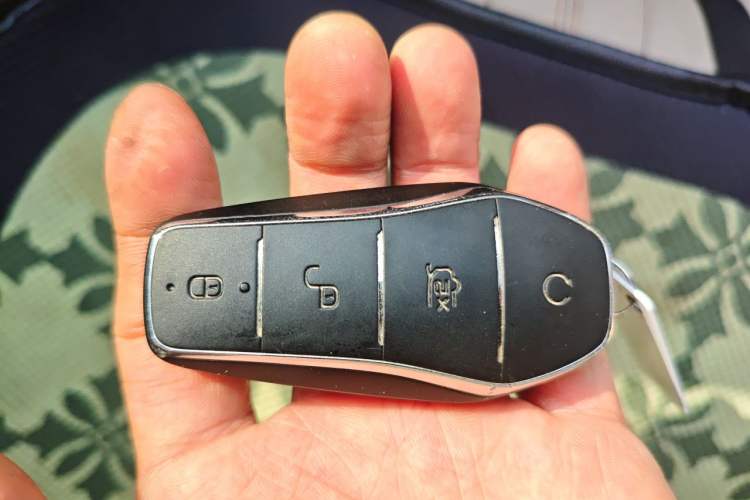 Used BYD Song Pro New Energy 2023 Champion Edition DM-i 71KM Beyond Model Vehicle Key
