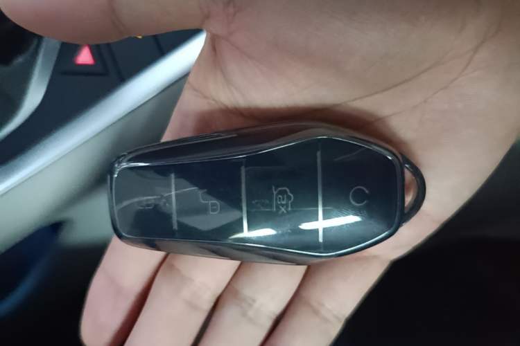 Used BYD Song Pro New Energy 2023 Champion Edition DM-i 110KM Excellence Model Vehicle Key