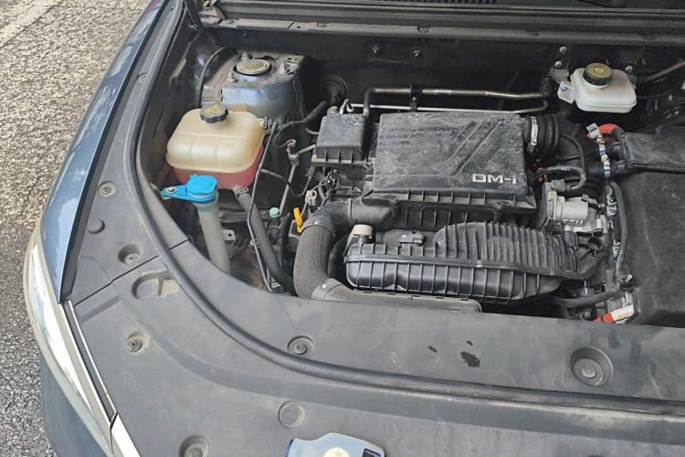 Used BYD Song Pro New Energy 2023 Champion Edition DM-i 110KM Beyond Model Engine Bay Right