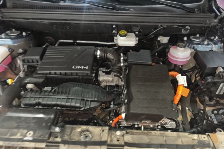 Used BYD Song Pro New Energy 2023 Champion Edition DM-i 110KM Beyond Model Engine Bay