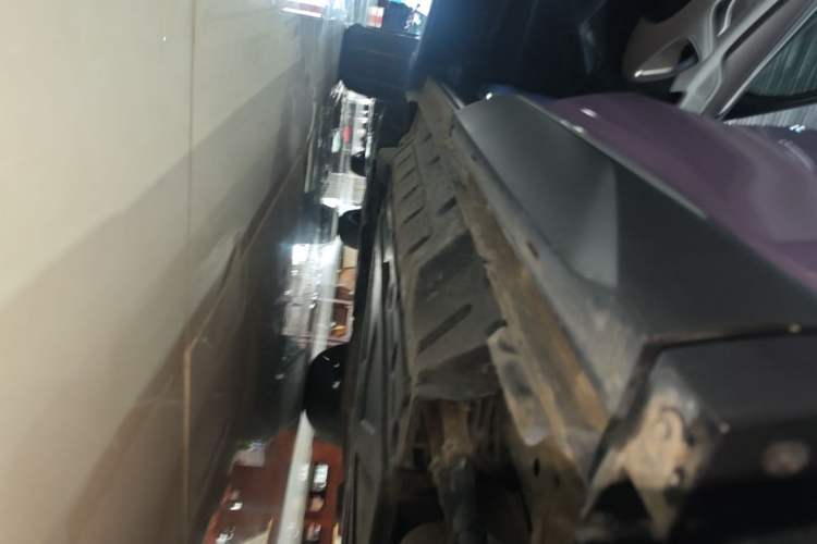 Used BYD Song Pro New Energy 2023 Champion Edition DM-i 110KM Beyond Model Left Side Sill
